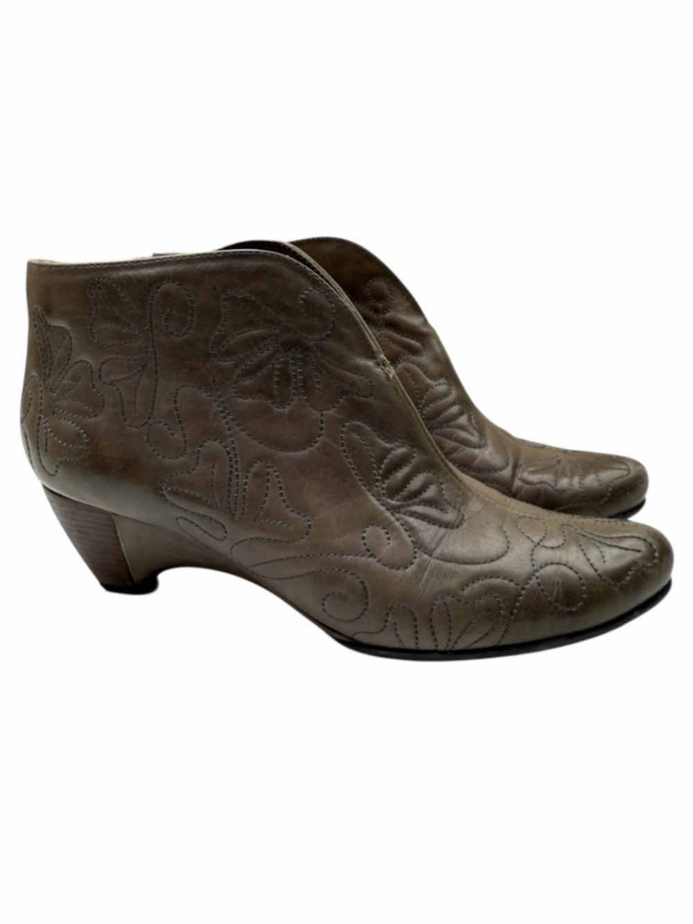 Pikolinos Ginebra Black Quilted Leather Booties